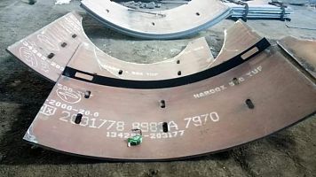 Футеровка отвала бульдозера
